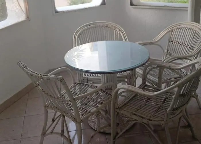 3 Zimmerwohnung Mit 13 Pools Apartman